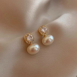 Elegant Fashionable Zircon Pearl Earrings